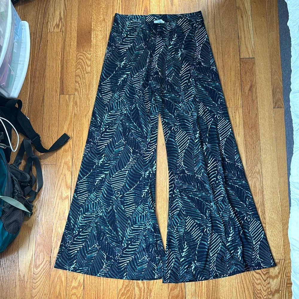 Stretchy flare pants.